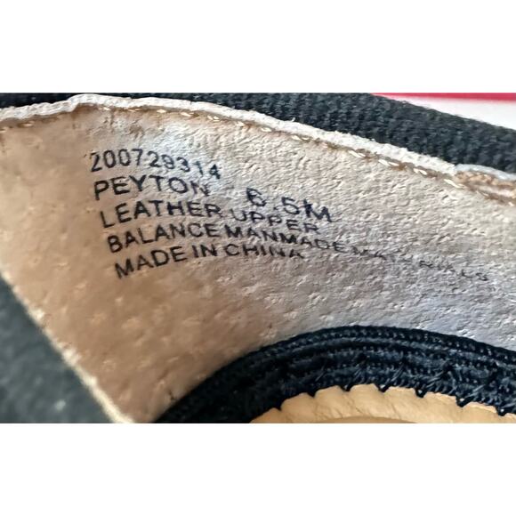 NWT Kelly & Katie Black Leather Peyton Loafers Women's 6.5M - Picture 9 of 9